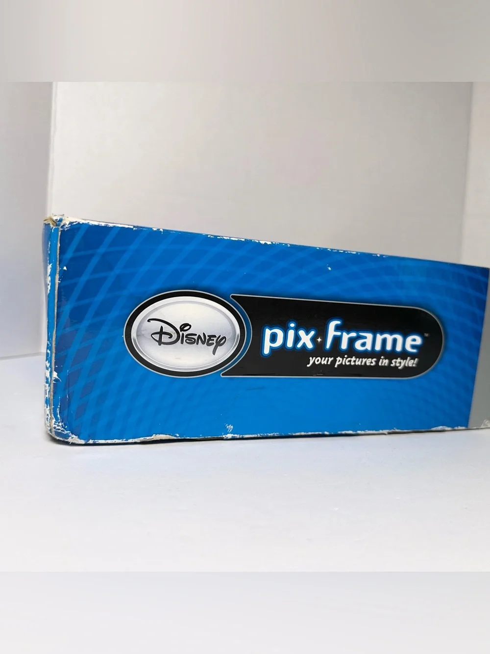 Retro Disneyana Y2K Disney Digital Graphics Photo Frame-7” High Res LCD 128MB